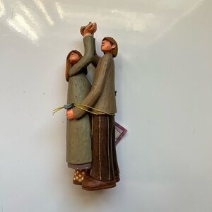 Williraye Studio "Ties That Bind"‎ wood and resin figurine
